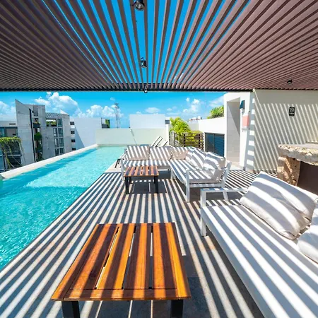 Modern Penthouse With 2 Bedroom Tub & Pool At Arenis Condos - 509